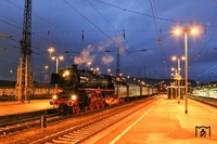 Wie es sich für einen Schnellzug gebürt: auf die Minute planmßige Ankunft der 01 150 mit dem Lrv DPE 150 in Heilbronn - Großes Lob an DB Netz und die Mitarbeiter im Fahrdienst!